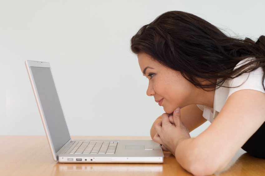 How to write an online dating profile that's sure to get you dates